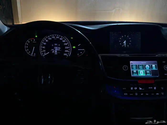 هوندا أكورد 2015   مالك أول   ممشى 208k 6