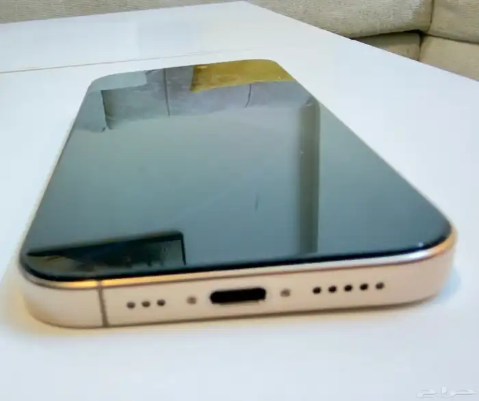 IPHONE 16 PRO DESERT TITANIUM 256 GB 4