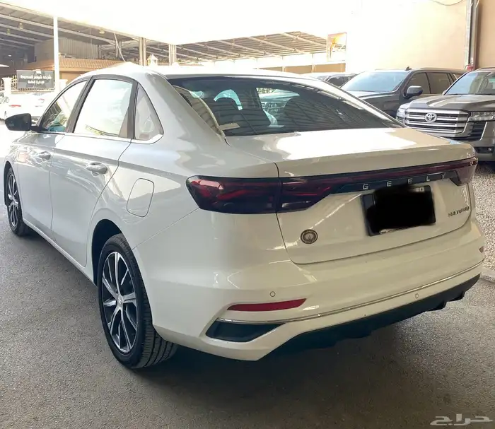 جيلي امجراند 2023فل كامل 5