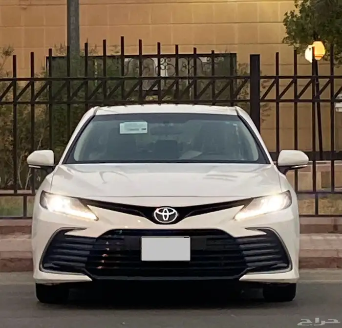 تويوتا كامري 2021 1