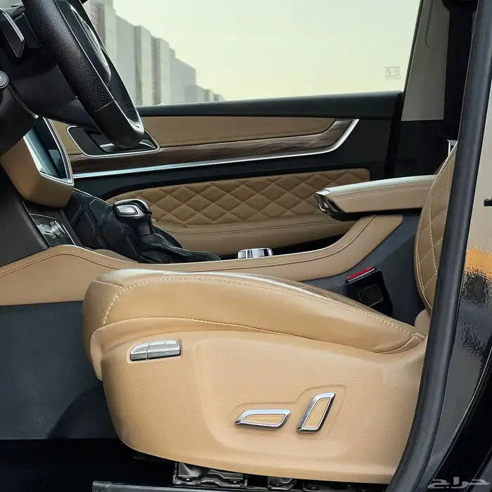ام جي 2020 فئة RX8 موتر مخزن ماشي 23 الف فقط شرط الفحص 36