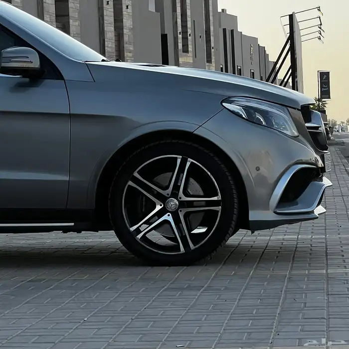 مرسيدس 2016 فئة GLE 500 فل كامل كت AMG رياضي موتر شرط الفحص 6