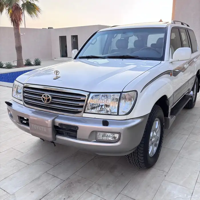 وارد البازعي 2005 من النوادر VXR-4 لاندكروزر 2