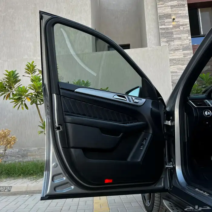 مرسيدس 2016 فئة GLE 500 فل كامل كت AMG رياضي موتر شرط الفحص 38