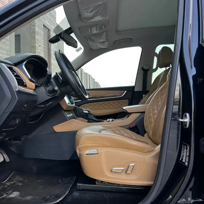 ام جي 2020 فئة RX8 موتر مخزن ماشي 23 الف فقط شرط الفحص 35
