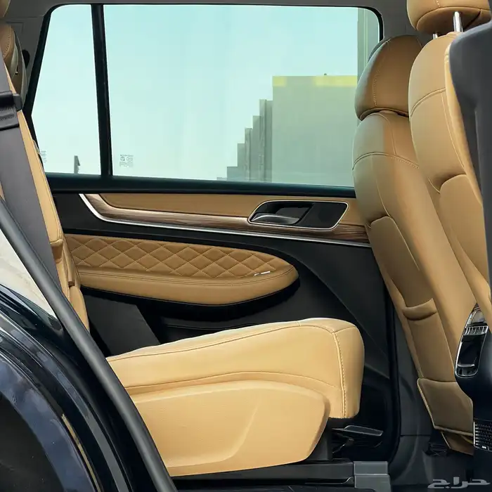 ام جي 2020 فئة RX8 موتر مخزن ماشي 23 الف فقط شرط الفحص 18