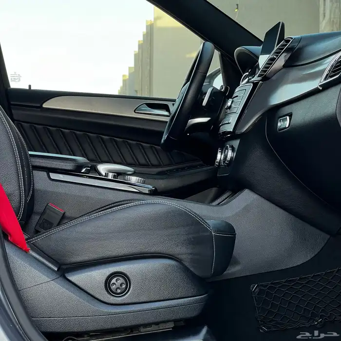 مرسيدس 2016 فئة GLE 500 فل كامل كت AMG رياضي موتر شرط الفحص 31