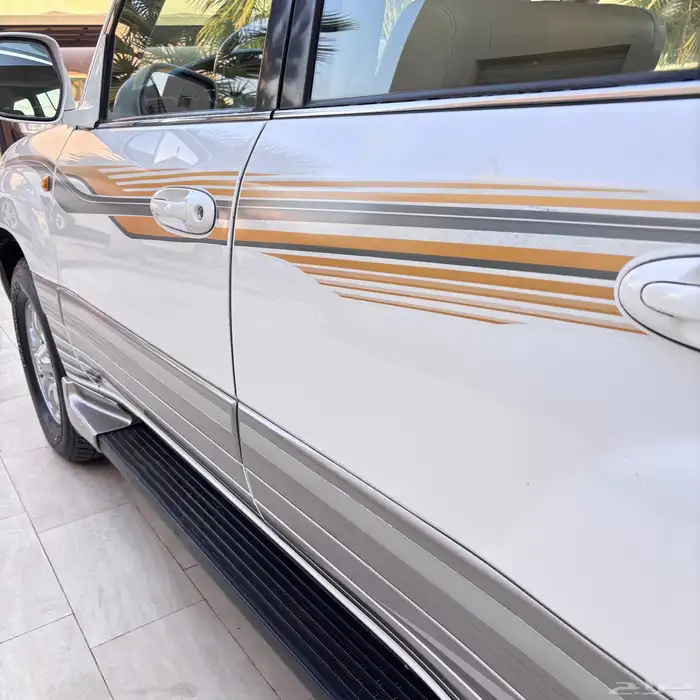 (تم البيع)وارد البازعي 2005 من النوادر VXR-4 لاندكروزر 16