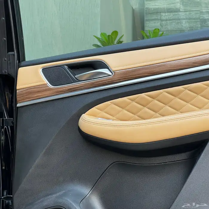 ام جي 2020 فئة RX8 موتر مخزن ماشي 23 الف فقط شرط الفحص 16