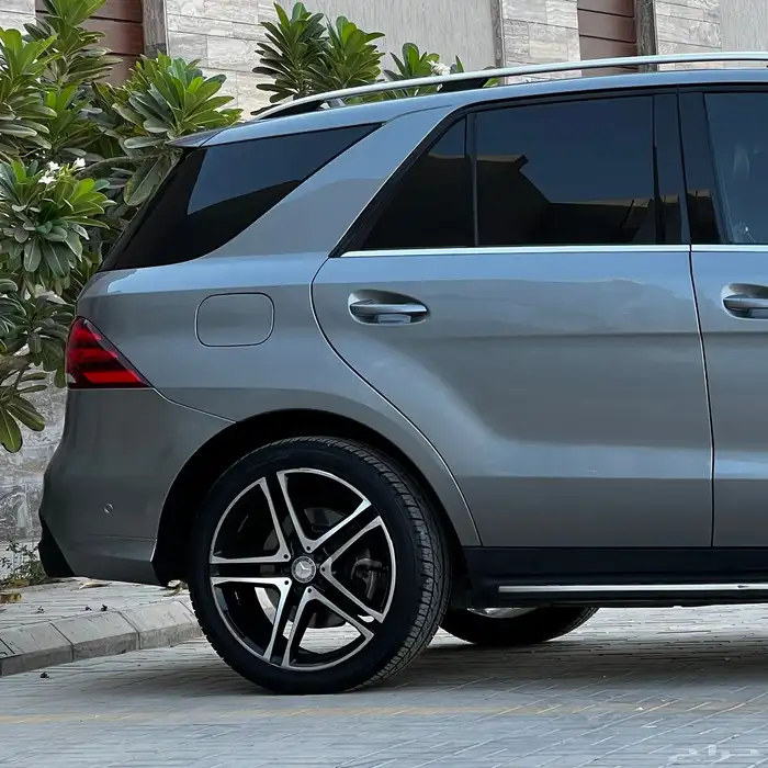 مرسيدس 2016 فئة GLE 500 فل كامل كت AMG رياضي موتر شرط الفحص 8
