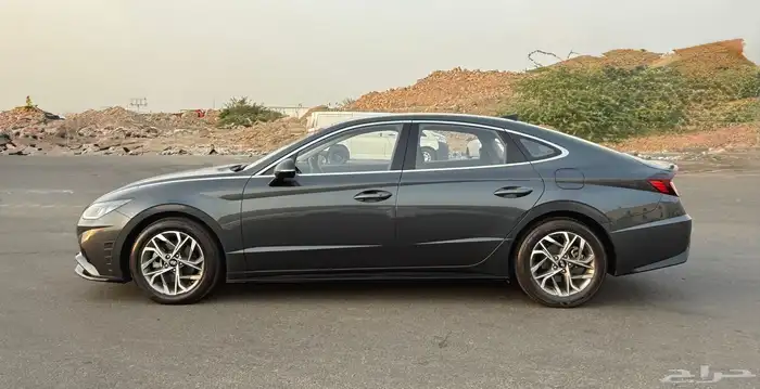سوناتا 2022 فل كامل بدون بنورما بحالة الوكاله للبيع 2