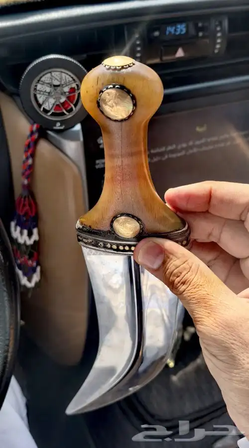 جنبيه زراف كفو جنيهات ذهب الحد 27 الف قابل للتفاوض 0