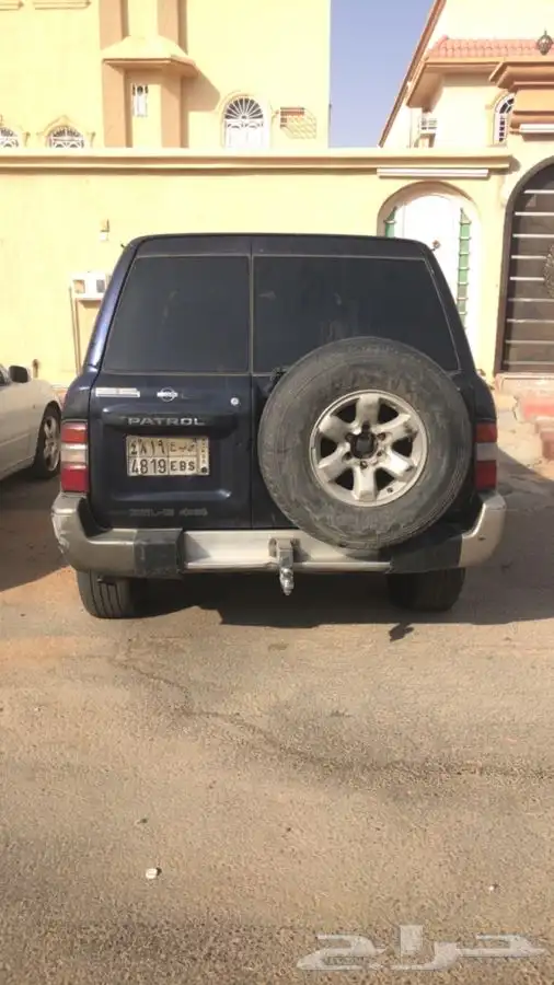 جيب نيسان بترول98 للبيع تشليح 4