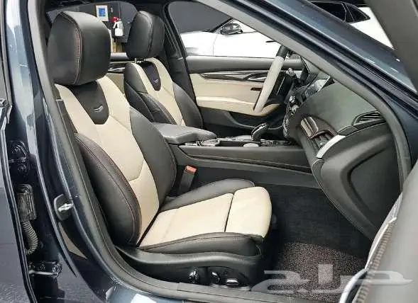 كاديلاك CT5 موديل 2021 الميموني للاستيراد بكوريا 7