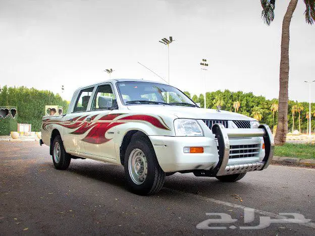 ميتسوبيشي L 200 2006 مخزن شبه جديدة 7