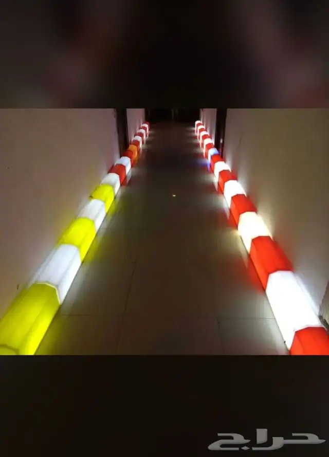 فواصل وانترلوك وبلدورات مضيئة 1