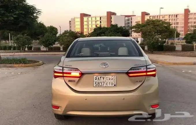 كورولا 2019 سعوديXLI بدي وكاله 1.6ممشي قليل 33 ألف kmمخزنه 14