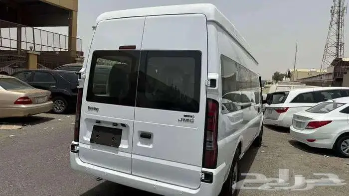 باص جي ام سي ركاب 16 راكب 2026 5