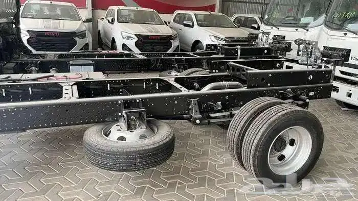 ايسوزو قلاب 3 طن 5 طن 2025 5
