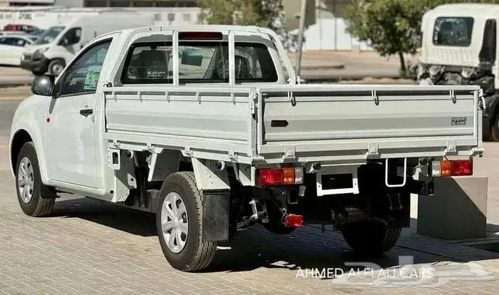 ايسوزو ديماكس غماره. استاندر 5