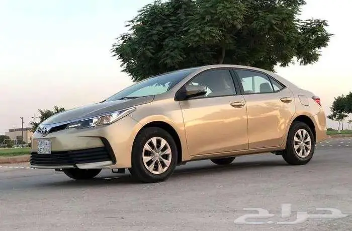 كورولا 2019 سعوديXLI بدي وكاله 1.6ممشي قليل 33 ألف kmمخزنه 6