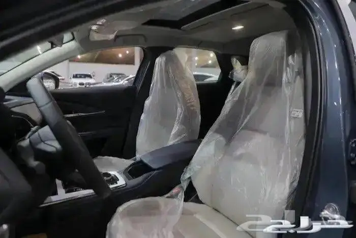 مازدا CX30 نص فل فتحة سقف اربعة سلندر موديل 2025 11