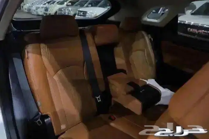 ليكزس RX 350 BB فل كامل بانوراما ستة سلندر بنزين موديل 2021 13