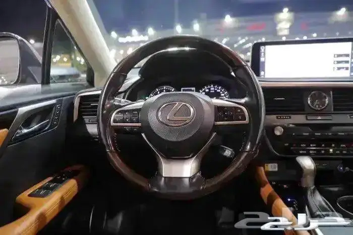 ليكزس RX 350 BB فل كامل بانوراما ستة سلندر بنزين موديل 2021 12