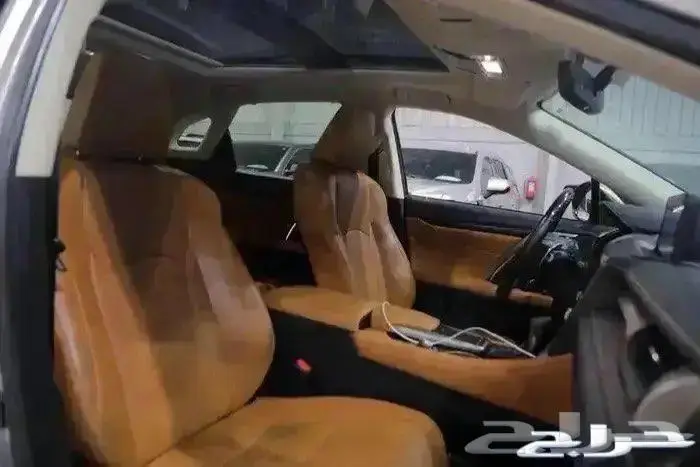 ليكزس RX 350 BB فل كامل بانوراما ستة سلندر بنزين موديل 2021 15
