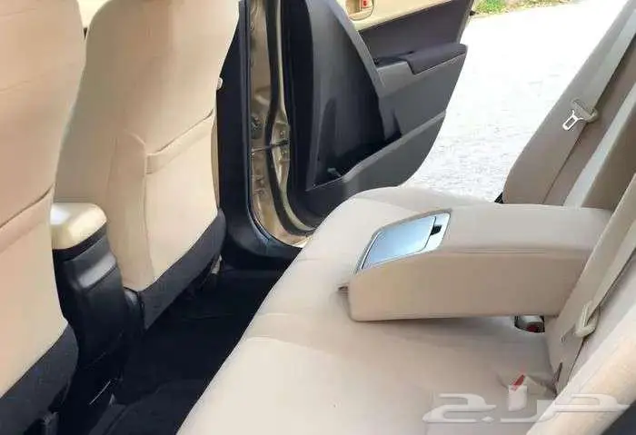 كورولا 2019 سعوديXLI بدي وكاله 1.6ممشي قليل 33 ألف kmمخزنه 18