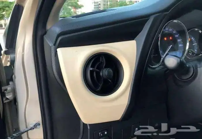 كورولا 2019 سعوديXLI بدي وكاله 1.6ممشي قليل 33 ألف kmمخزنه 28