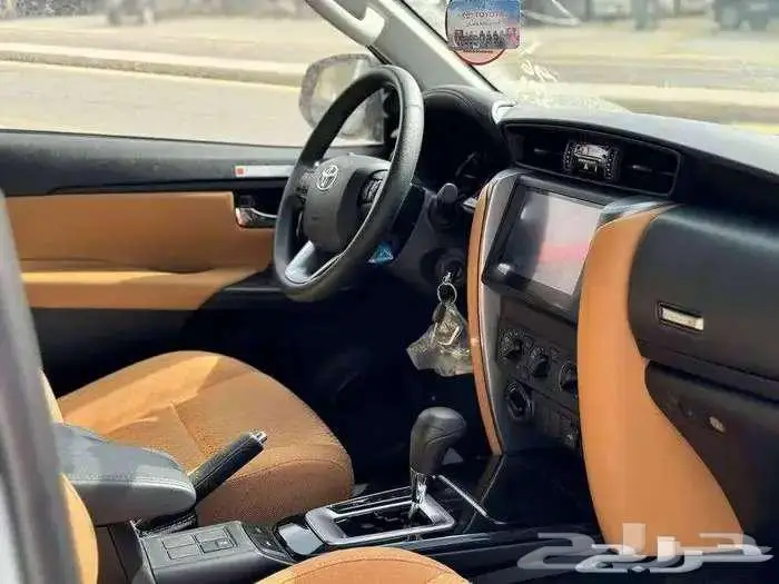 تويوتا فورشنر دبل بنزين GX2 2025 3