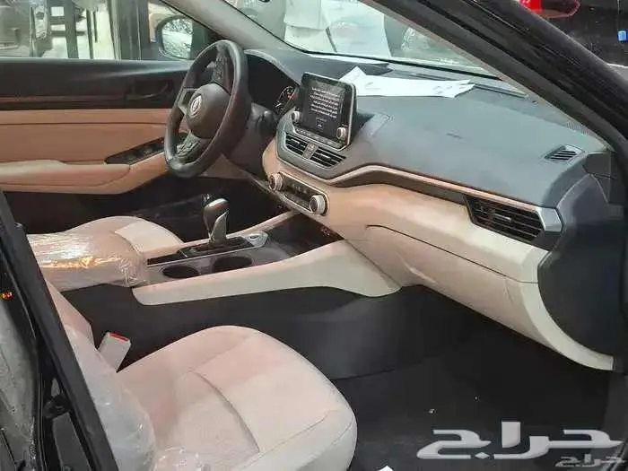 نيسان التيما ستاندر 2025 كاش وتقسيط عرض خاص 1