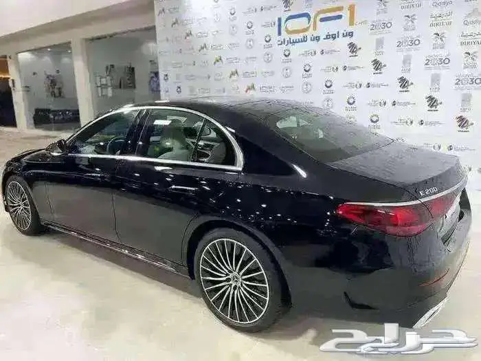 NEW - 2025 - E200 4