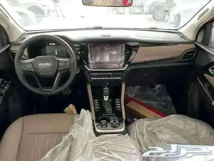 ايسوزو mux 2