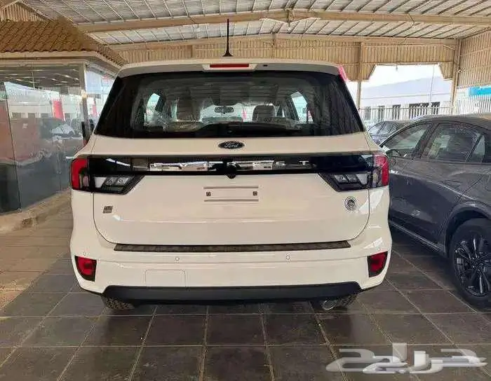فورد ايفرست 2025 7