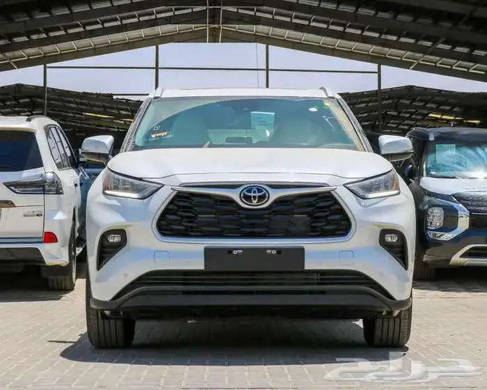 تويوتا هايلاندر GLE هايبرد 2025 6