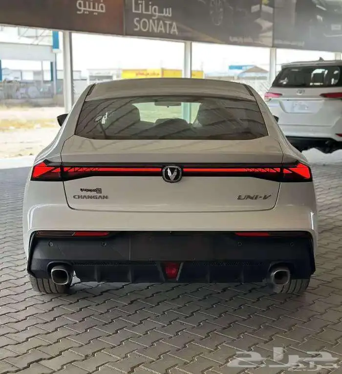 شانجان يونى فى 2026- CHANGAN UNI-V 16