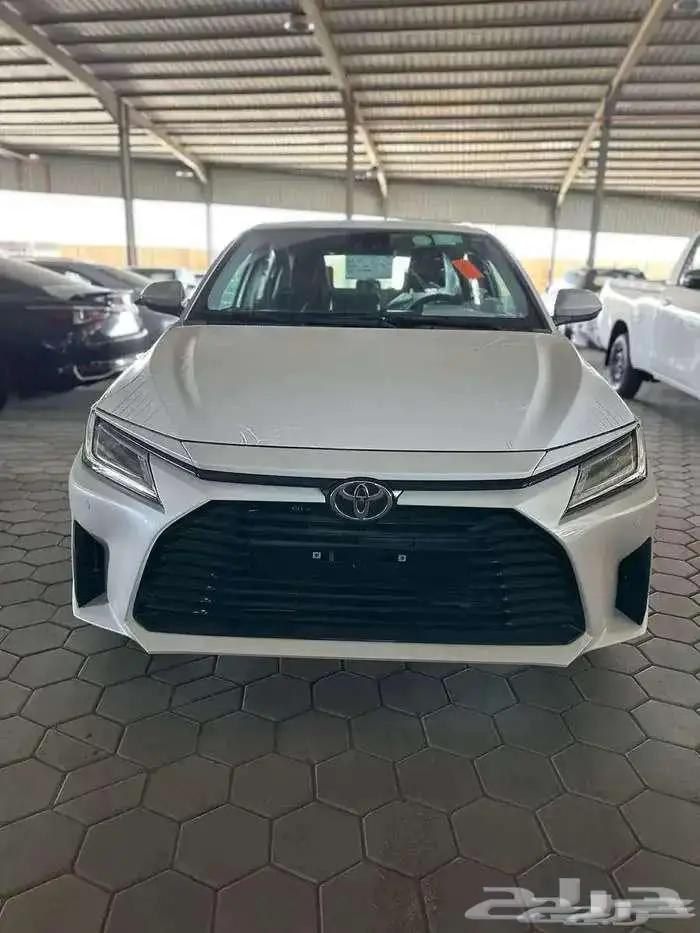 تويوتا يارس جميع الفئات 2026 11