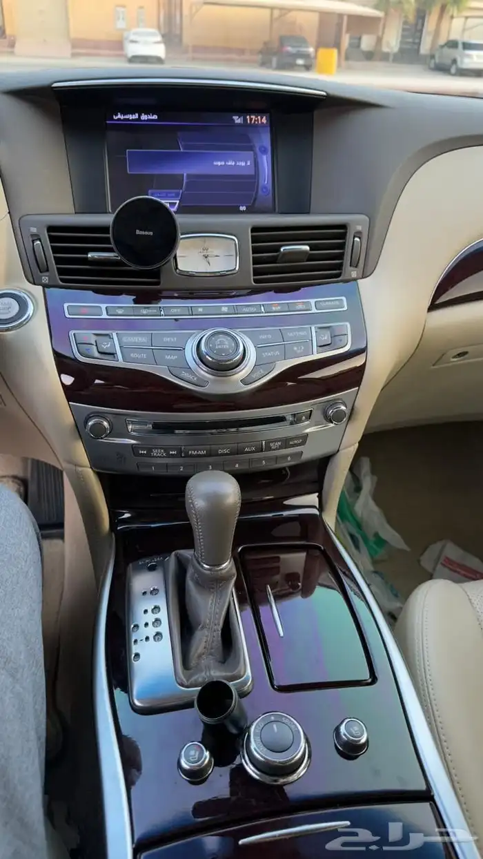 للبيع انفنتي q70 2016 10