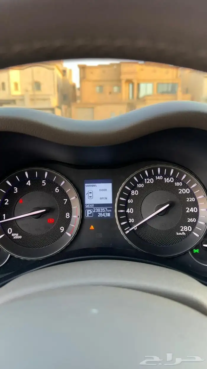 للبيع انفنتي q70 2016 9