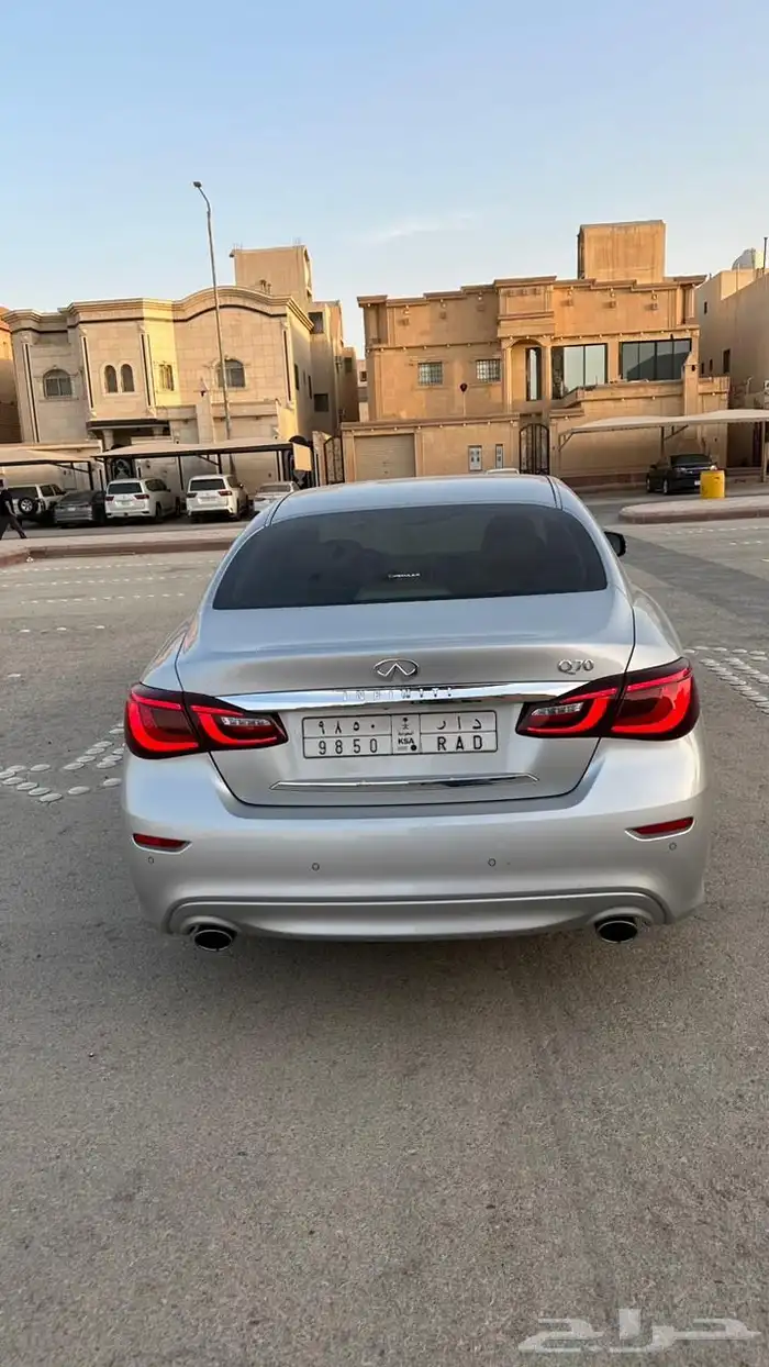 للبيع انفنتي q70 2016 6