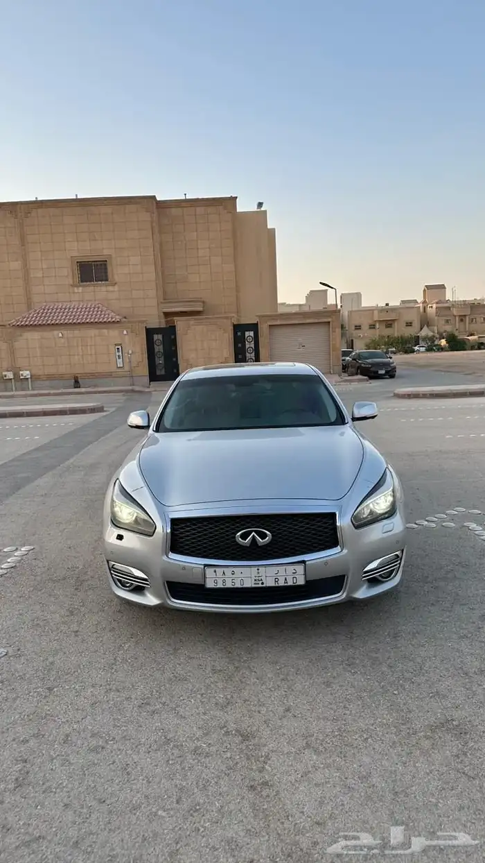 للبيع انفنتي q70 2016 1