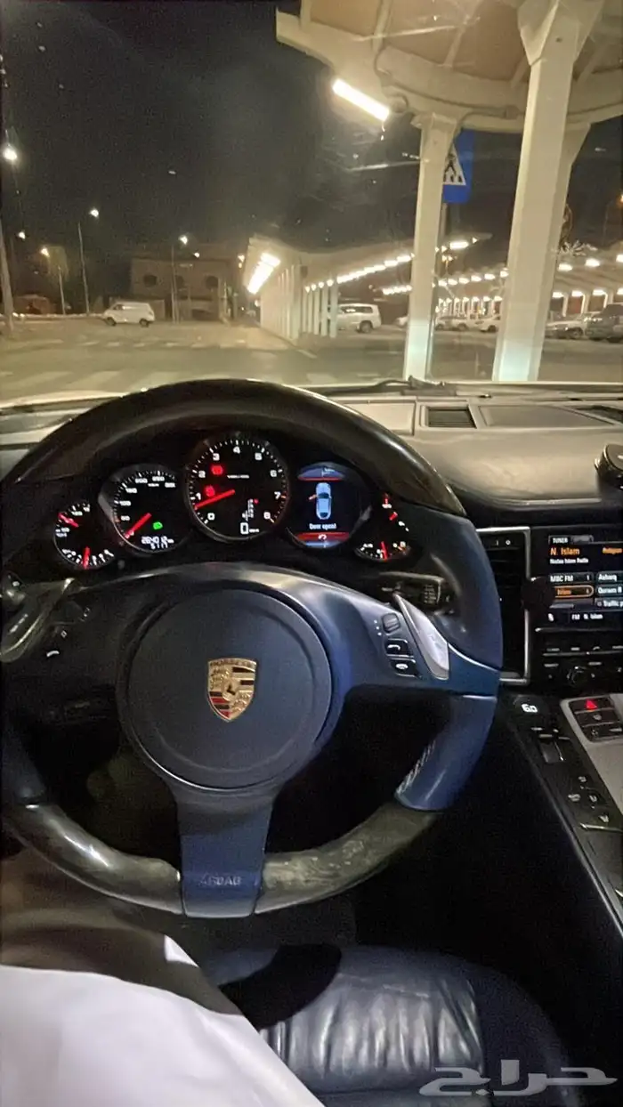 بورش 8