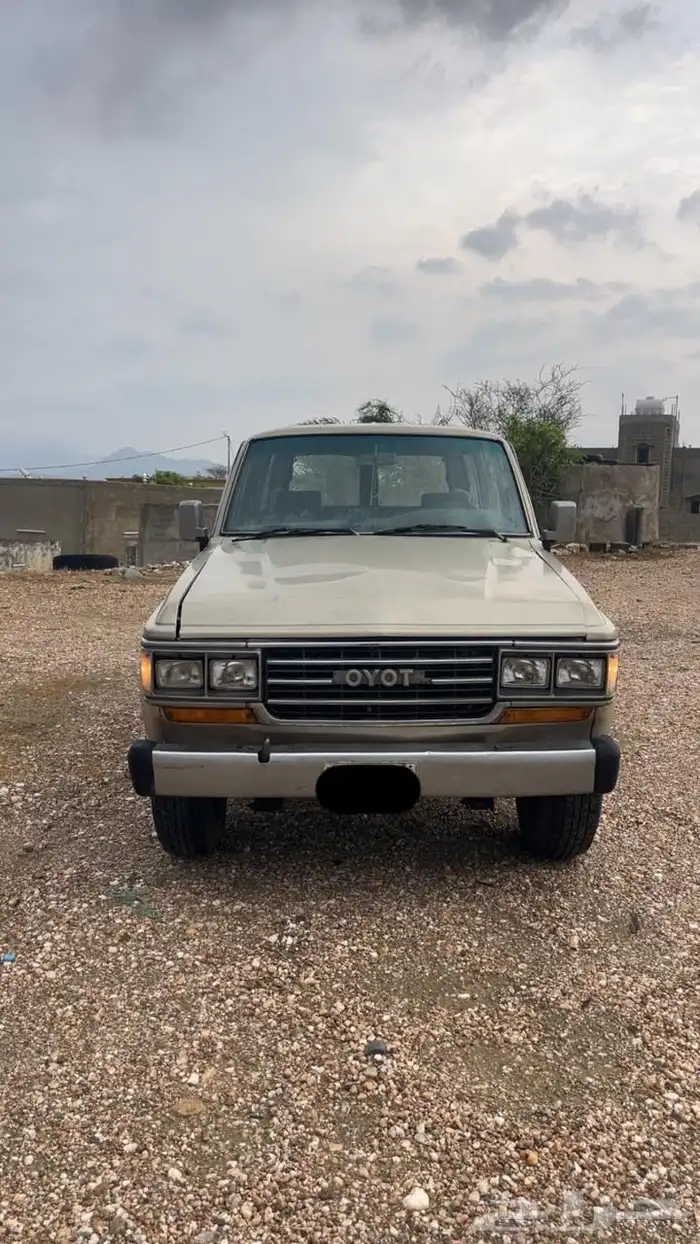 جيب صالون مديل1988 9