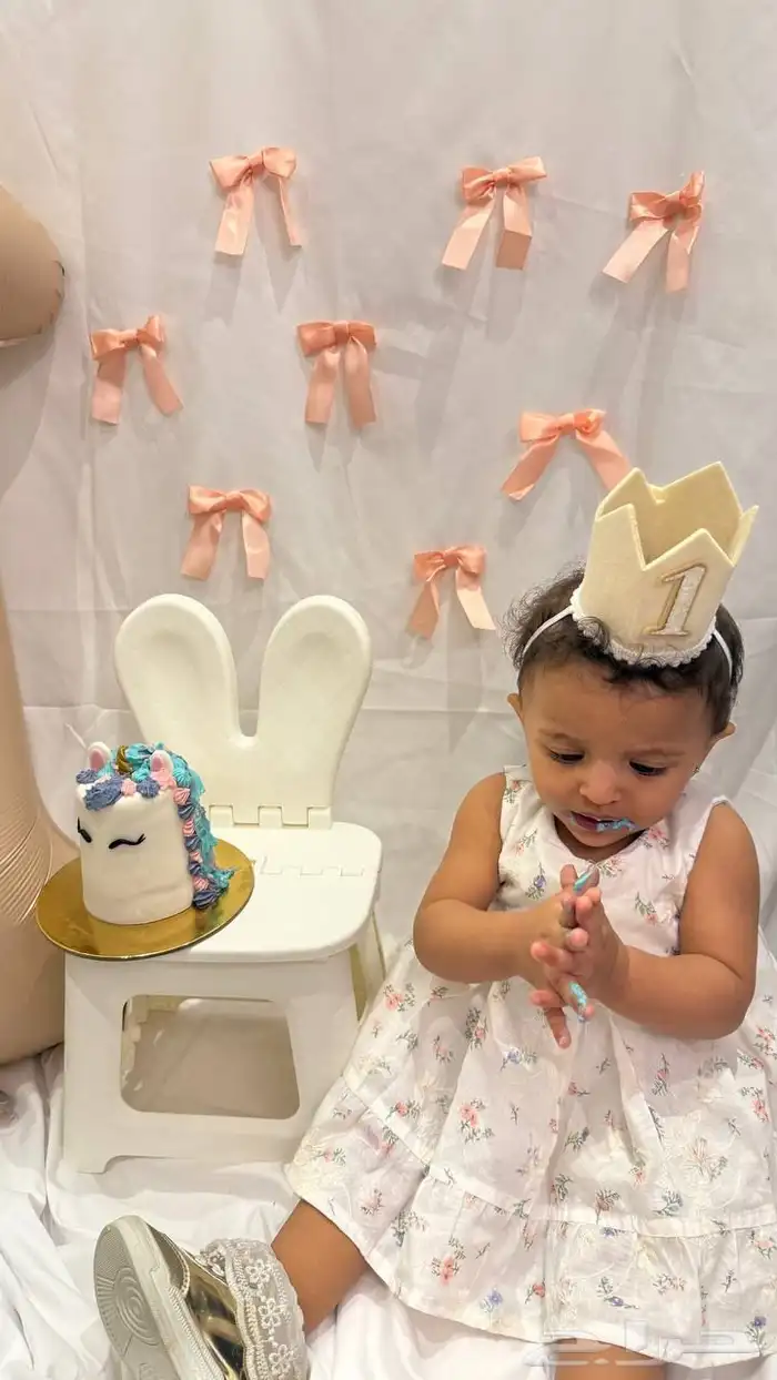 للبيع ب 900 فستان فوشي ضيق 0