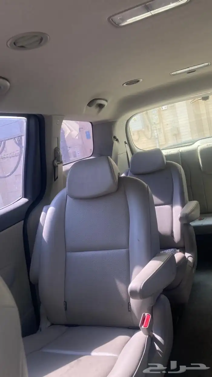 كيا كرنفال ديزل 2019 نظيف .. Kia Carnival 6