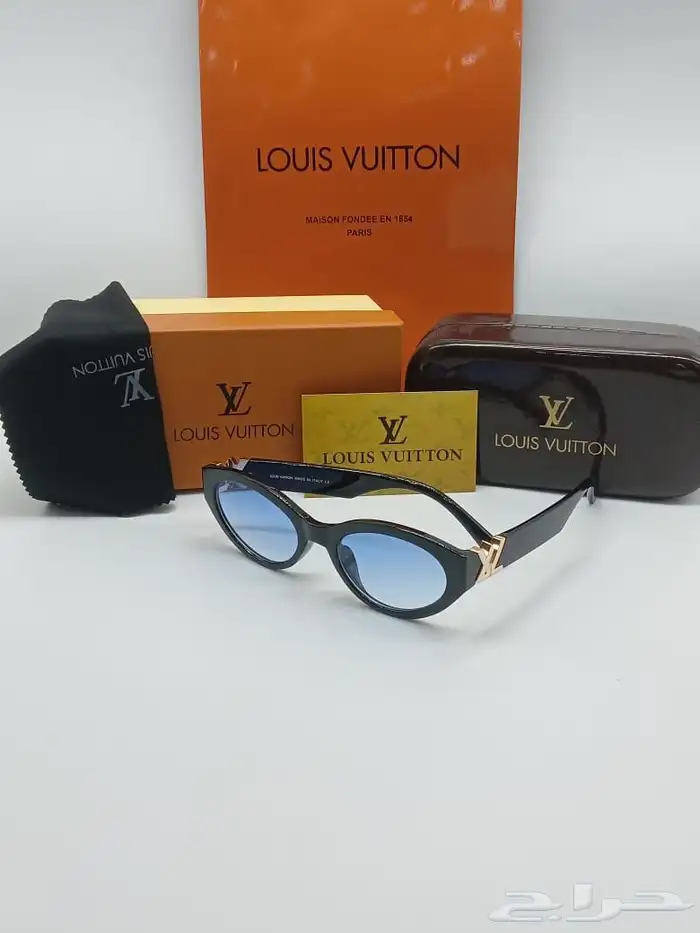 نظارات شمسية رجالي او نسائي ماركة 83