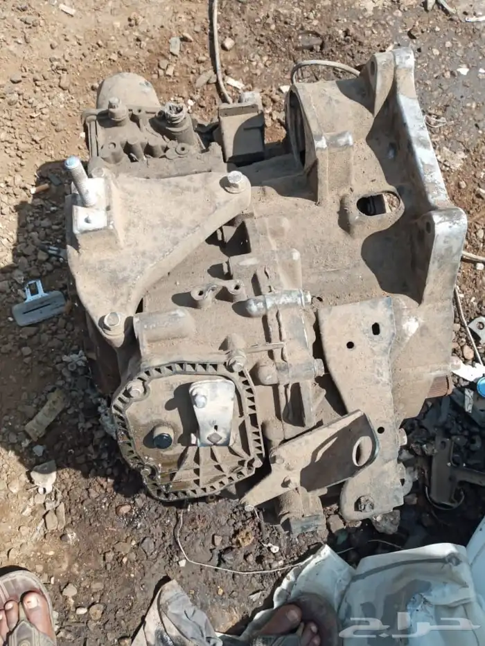 بي واي دي 13
