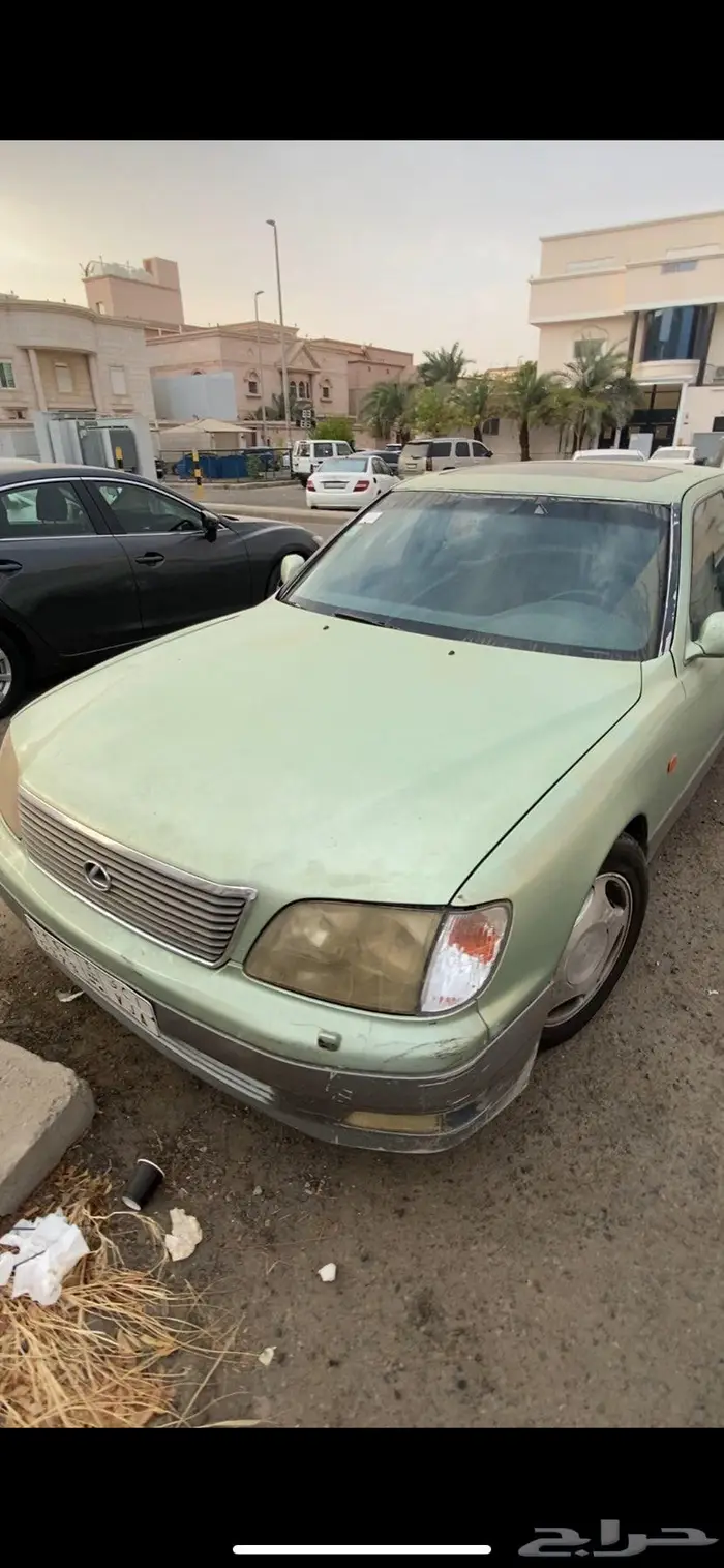 لكزس ال اس 400 2